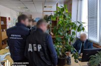 ДБР підозрює головного держінспектора харківської митниці у зловживанні службовим становищем