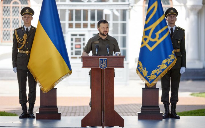 Володимир Зеленський прийняв вірчі грамоти у трьох послів та започаткував нову традицію 