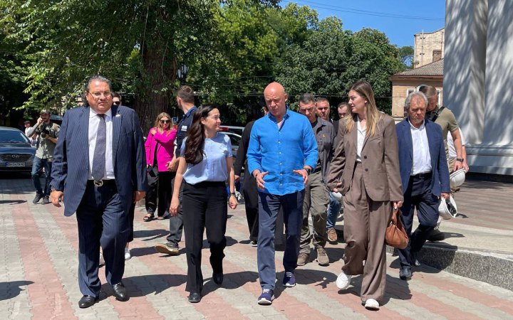 ​Місія ЮНЕСКО прибула до Одеси оцінювати шкоду від російських обстрілів