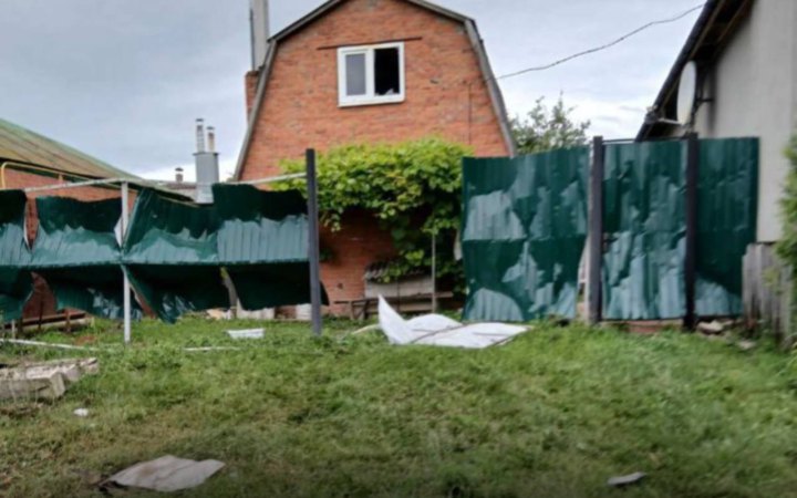 Росіяни поранили двох жінок на Сумщині