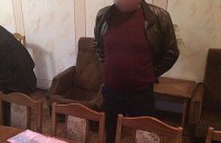 Глава поселка-спутника Кропивницкого попался на взятке