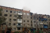 Ворог зруйнував багатоповерхівку в Олександрівці на Донеччині. Є 4 загиблих