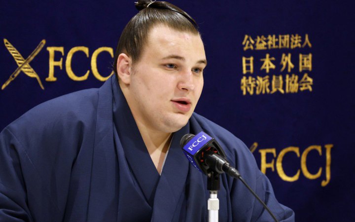 Українського сумоїста Аонішікі понизять до рангу секіваке