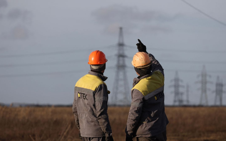 На Донеччині під обстрілом опинилися енергетики ДТЕК