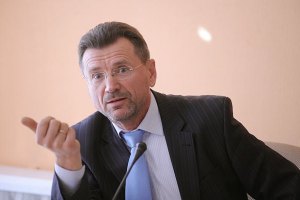 Гривна в ближайший месяц будет стабильной, - мнение