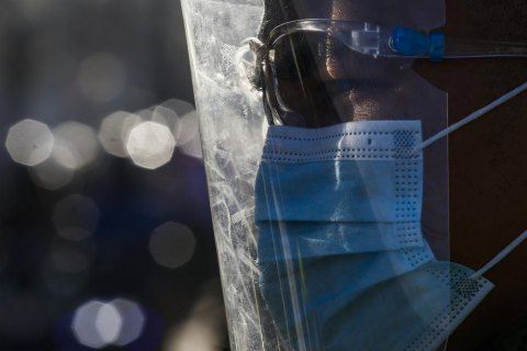 В Украине подтверждены 300 случаев штамма "дельта"