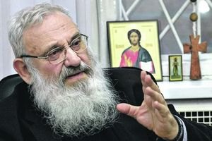 Любомир Гузар предостерегает от психоза в связи с отречением Папы