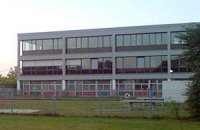 В Берлине школьник отравил газом 16 человек