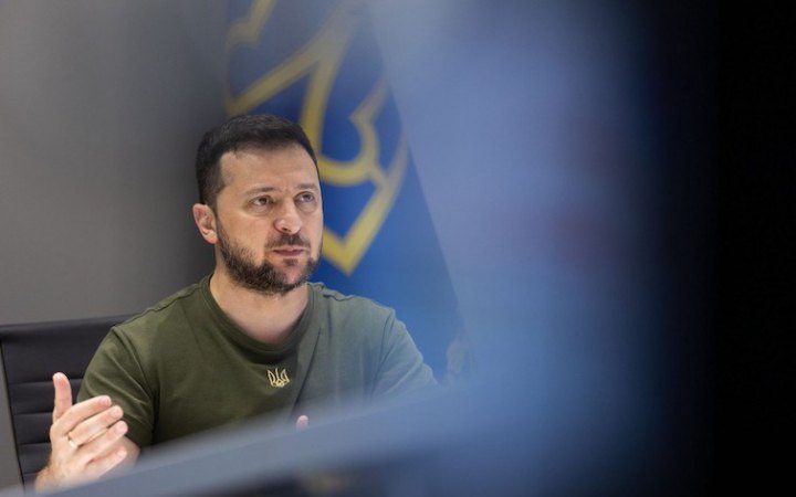 Якби Україна гарантовано одержала підтримку зброєю, санкціями і ізоляцією РФ, то не була б жертвою страшної війни, – Зеленський