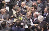 Депутаты парламента Бразилии подрались из-за решения по президенту