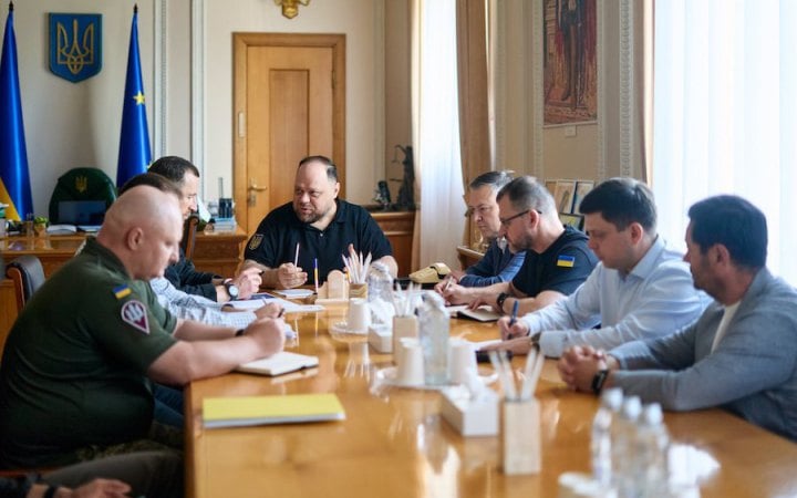 Стефанчук провів нараду з новими очільниками Генштабу й міністерства оборони та секретарем РНБО 