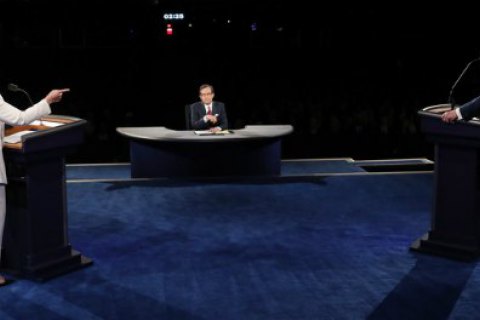 Клінтон виступила проти введення американських військ в Ірак