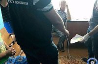 Председатель сельсовета во Львовской области задержан за взятку 33 тыс. грн