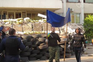 В Мариуполе сепаратисты ранили начальника ГАИ