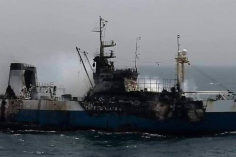 В Украину вернулись четверо украинских моряков с затонувшего судна "Иван Голубец" 