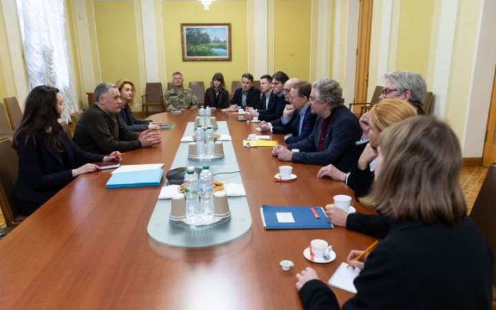 Жовква зустрівся з Радою зовнішньої політики парламенту Данії
