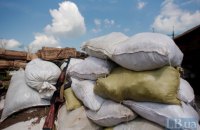 Один военный ранен с начала дня на Донбассе