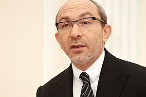 Кернес показал журналистам свой кабинет