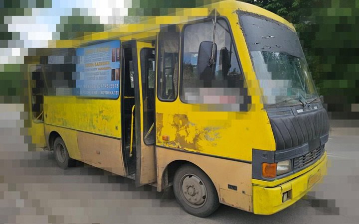 У Херсоні росіяни повторно атакували місця влучання: постраждали поліцейські і комунальники