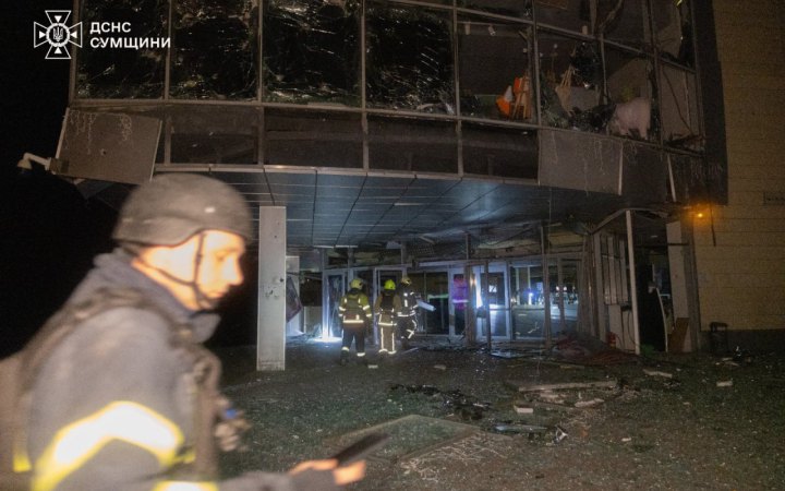 Уночі РФ атакувала дронами місто Суми