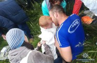 На Прикарпатье нашли 4-летнего мальчика, который вчера потерялся в лесу