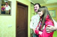 Попов успокаивает нервы утюгом 