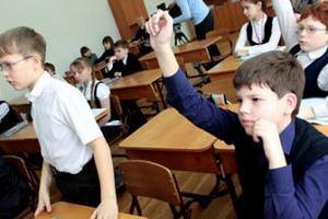 В столичных школах собирают досье на детей журналистов