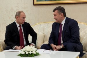 Янукович "обстоятельно" побеседовал с Путиным 