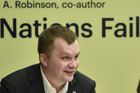Милованов предложил отбирать главу Бюро экономической безопасности в чатах WhatsApp 