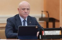 Меру Одеси Труханову на 50% підвищили зарплату “за високі досягнення у праці” та додали 120% премії