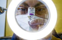 МОЗ планує ревакцинацію через рік, попри те, що COVID-сертифікат діє пів року