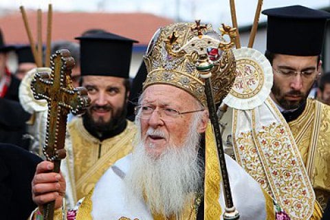Варфоломій навів приклади московського самоуправства Київською митрополією, починаючи з XV століття