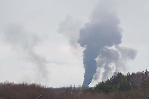 В результате вражеского обстрела аэропорта под Винницей погиб один человек  (обновлено)