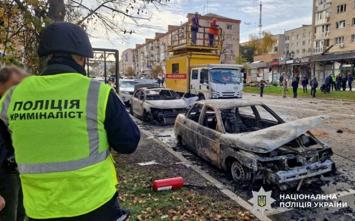 ​У Чернігові внаслідок російських ударів пошкоджено 66 квартир, 13 магазинів, аптеки та офісні приміщення