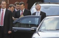 Янукович предлагает подвергать водителей психиатрической экспертизе