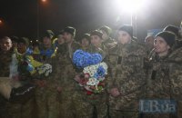 Почти всех освобожденных из плена отправили на медосмотр