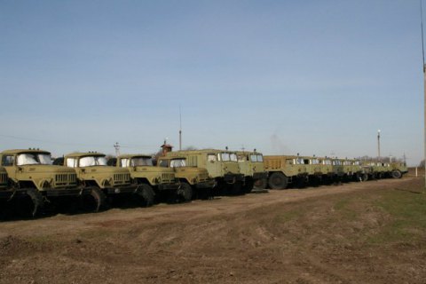 Минобороны: регистрация автомобилей в военкомате введена только для юрлиц