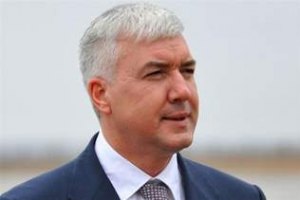 Гриценко считает Саламатина некомпетентным в военной сфере