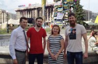 Рятівники героїв