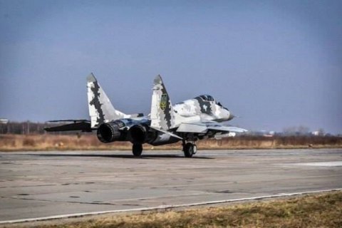 Россия проводит масштабные летно-тактические учения в Крыму 