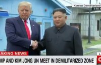 Трамп первым из американских президентов прошел на территорию КНДР (обновлено)
