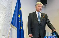 Порошенко не збирав “тривожну валізу” на випадок арешту