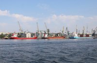 Унаслідок російського обстрілу пошкоджені іноземні судна, що перебували у порту Херсона