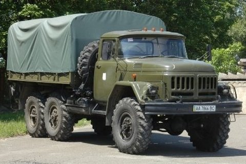У Марьинки под колесами военного "ЗИЛа" погиб подросток