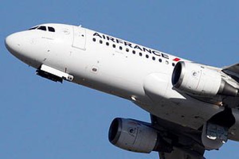 Франция с 2020 года введет экологический сбор на авиабилеты 