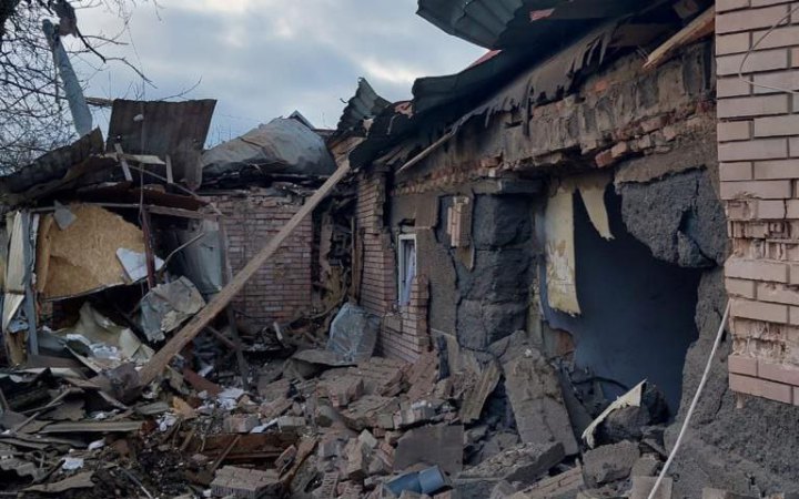 Одна людина загинула, ще 10 отримали поранення: наслідки обстрілів на Донеччині