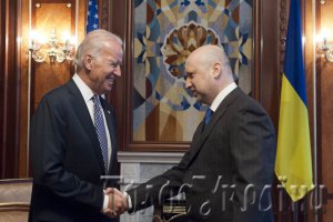 Турчинов: террористы перечеркнули женевские договоренности