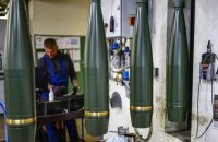 Forbes: у Раді готують нові правила бронювання співробітників від мобілізації, які передбачають щомісячний платіж