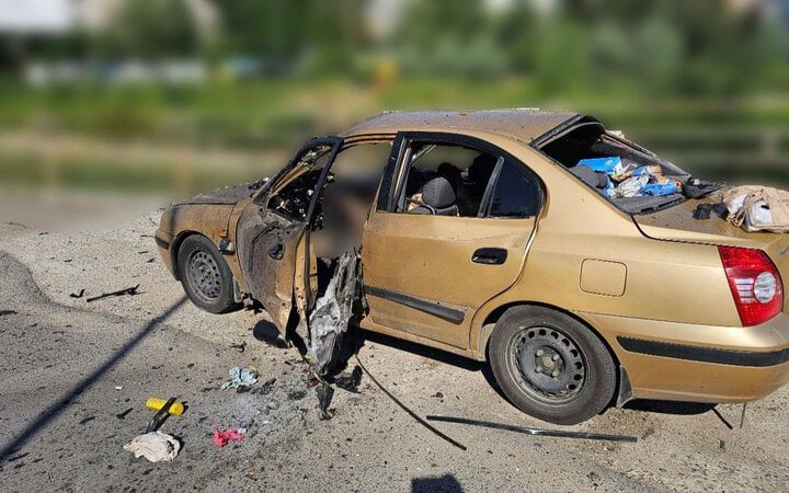 Росіяни вдарили по цивільному авто у Херсоні, загинули двоє чоловіків
