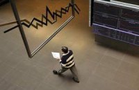 Греческая экономика сократилась еще на 5 процентов